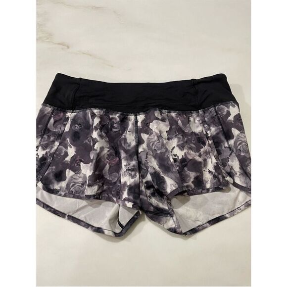 Lululemon Run Speed Floral print shorts size 8 - Picture 1 of 5